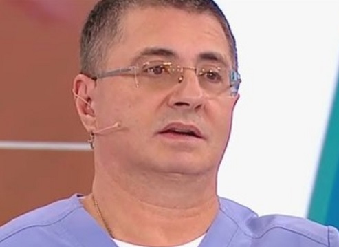 Доктор Мясников рассказал, как можно снизить риск возникновения онкологии