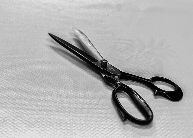 В Казани мать зарезала своего ребенка ножницами | В Казани возбудили уголовное дело после убийства ребенка