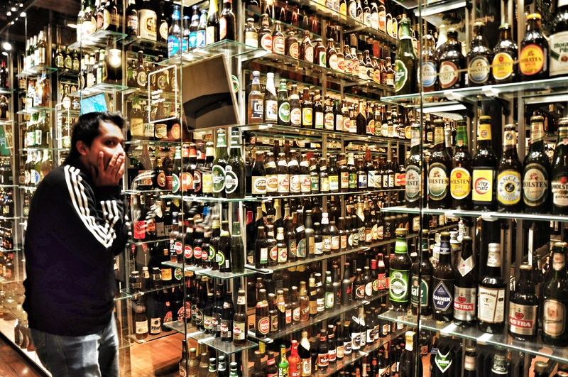 Минфин выступает против повышения минимального возраста продажи алкоголя в России