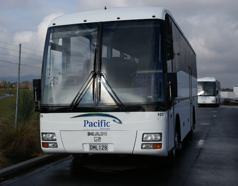 В Турции в аварии с автобусом погибли шесть человек