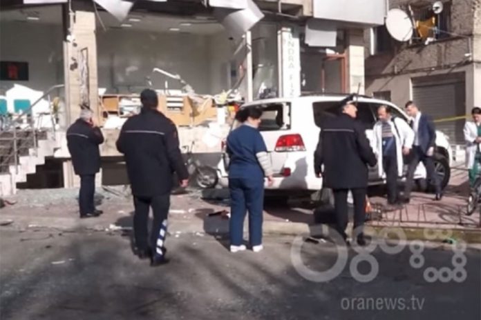 Восемь человек пострадали при взрыве у границы Албании и Черногории