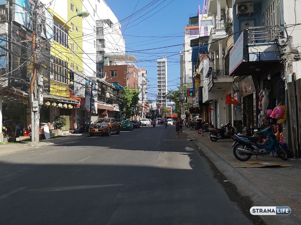 Во Вьетнаме произошла вспышка нового типа коронавирусной инфекции — он более агрессивен и быстрее вызывает тяжелое состояние