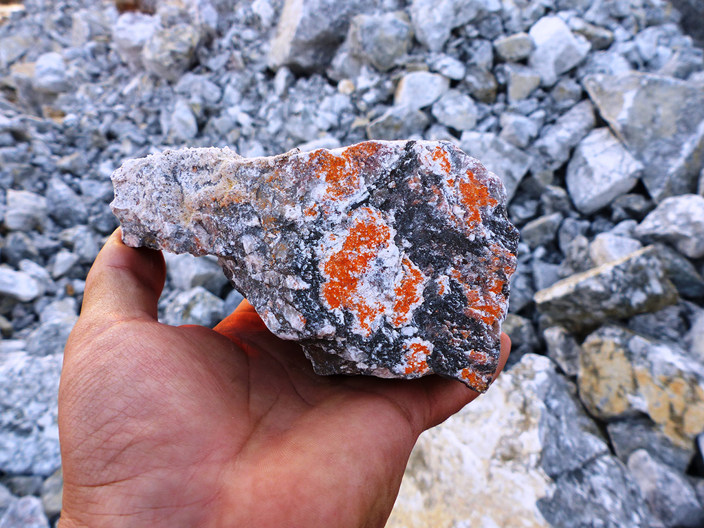 В горах Среднего Урала обнаружен новый минерал — цыганкоит