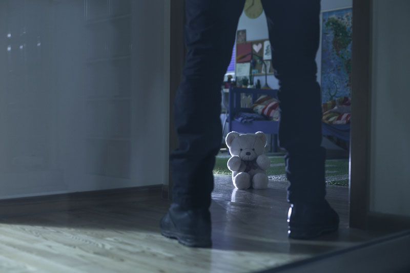 В Австралии детского писателя арестовали за домогательства к 13-летней девочке | Знаменитого детского писателя арестовали за домогательства к девочке