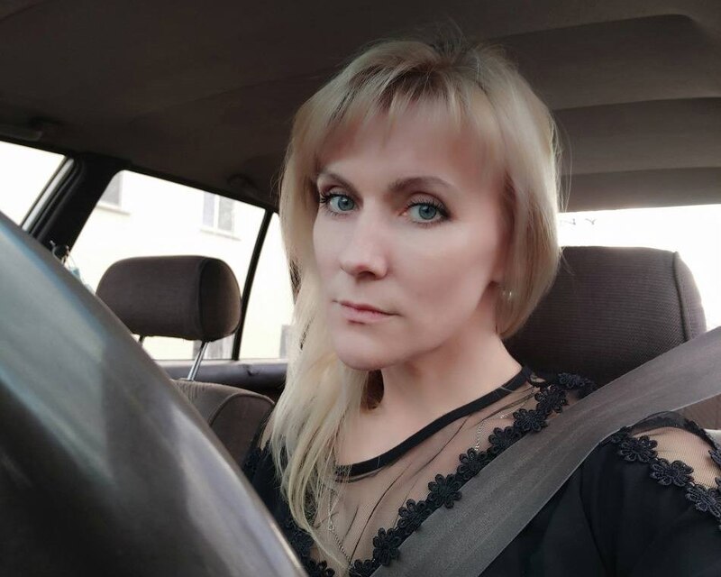 Бунт против цыган в Коркино: сотни людей пошли штурмовать цыганский дом из-за убийства таксистки | Порядка 50 человек задержали в Коркино после беспорядков из-за убийства таксистки