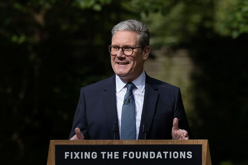 Британия выступила за отправку своей армии на Украину | Стармер заявил о поддержке идеи отправить войска Британии на Украину