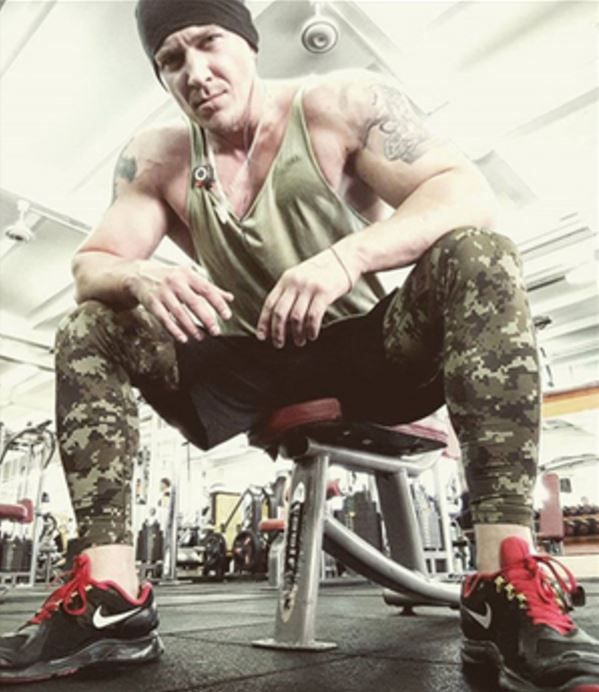 Журналист из Перми предложил спарринг "десантнику", ударившему корреспондента