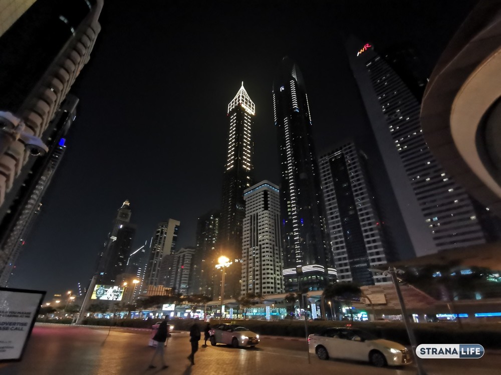 В ОАЭ разрешили употребление алкоголя и сожительство вне брака