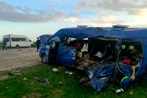 На Ставрополье в ДТП разбилась детская спортивная команда. Погибли пять девочек