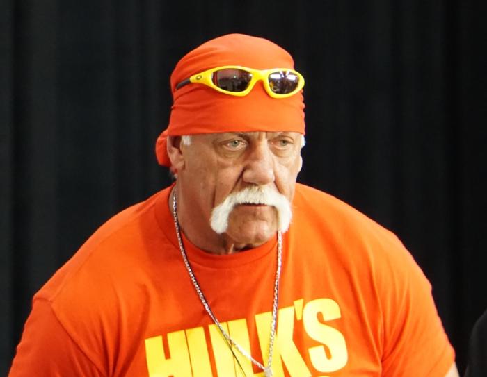 Умер Халк Хоган: легендарный рестлер скончался от остановки сердца | Скончался американский рестлер и телеведущий Халк Хоган