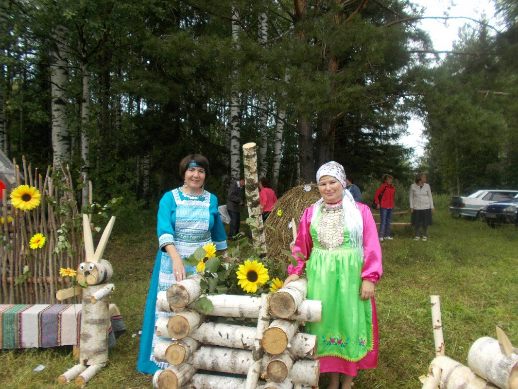 В деревне Светозарево Слободского района Кировской области прошел праздник первого урожая «Выль джук»