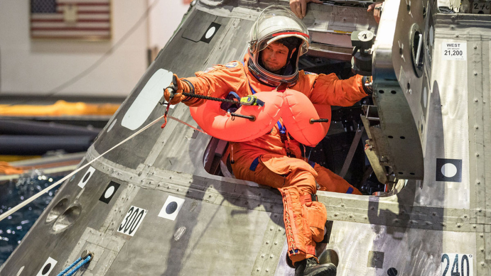 NASA объявило дату полёта людей к Луне впервые за полвека | NASA отправит астронавтов к Луне впервые за десятки лет