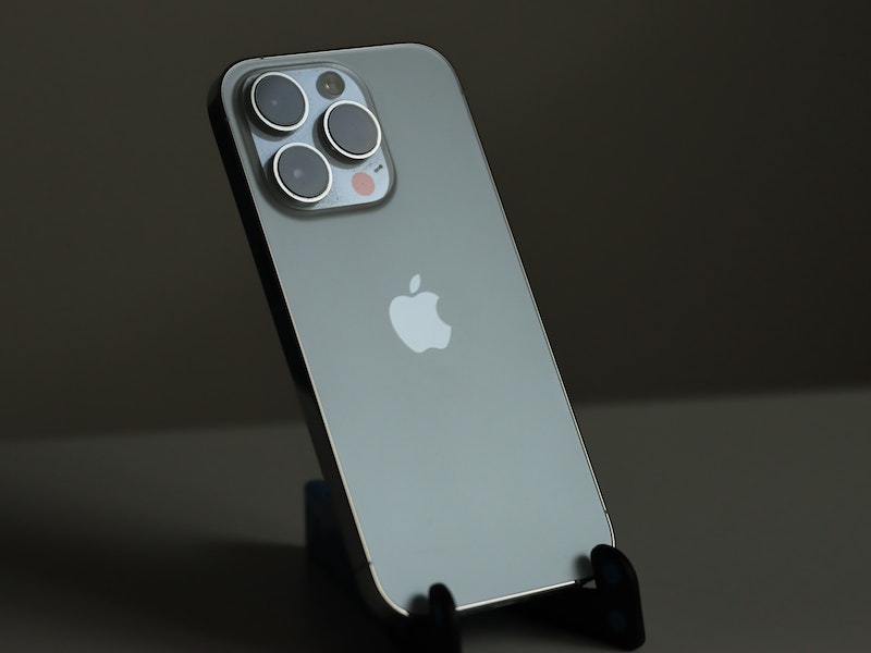 Apple хотят обязать разрешить установку сторонних приложений