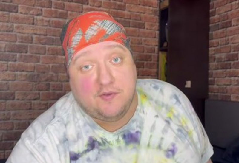 Актёр Роман Попов сообщил о рецидиве рака мозга и почти полной потере зрения | Звезда «Полицейского с Рублёвки» Попов рассказал о рецидиве рака и слепоте