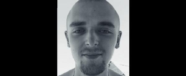 В Вологодской области найден труп пропавшего ранее 19-летнего парня с татуировкой на кадыке