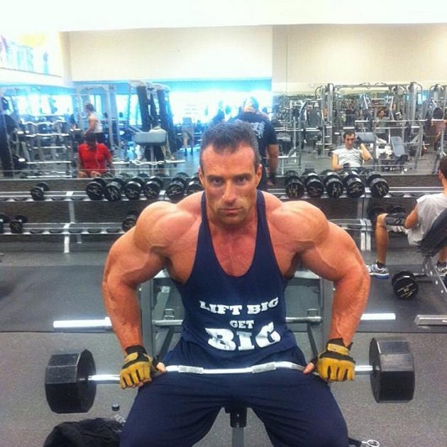 Бывший чемпион мира по бодибилдингу погиб из-за неудачного сальто