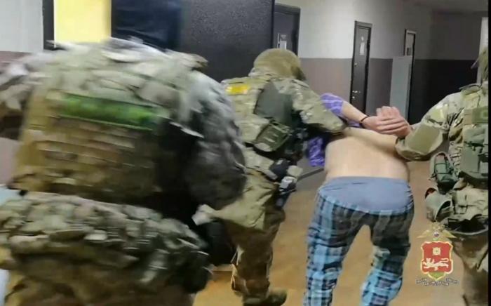 Мужчина из Хакасии пригрозил взорвать полицию из-за перебоев со связью | Житель Хакасии напугал силовиков из-за проблем с интернетом