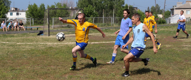 Сотрудники полиции приняли участие в соревнованиях, посвященные дню образования ГАИ-ГИБДД
