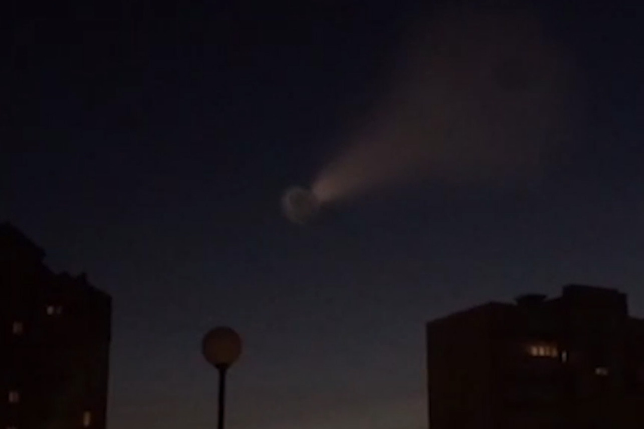 Неопознанный летающий объект напугал жителей Сибири