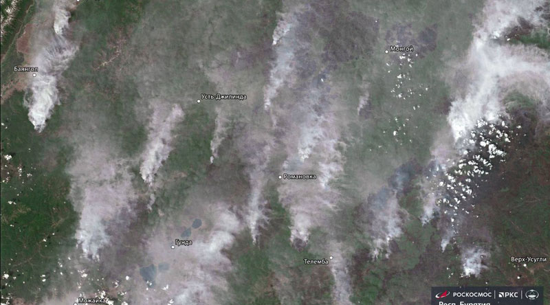 «Роскосмос» опубликовал спутниковый снимок лесных пожаров в Забайкалье | Опубликован спутниковый снимок мощных пожаров в Забайкалье