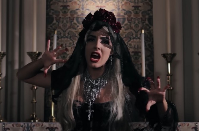 Леди Гага стала сопредседателем комитета по культуре и искусству при президенте США