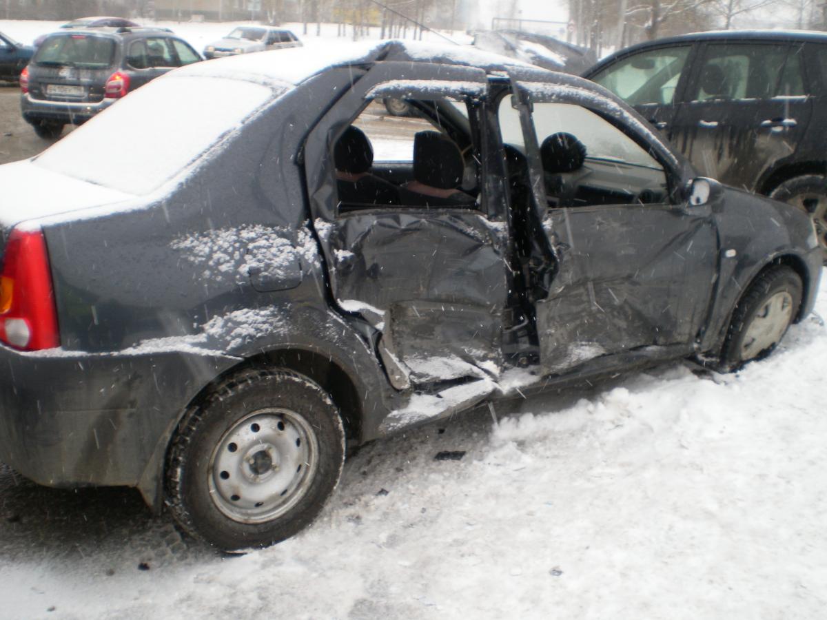 В Екатеринбурге в ДТП пострадал ребенок