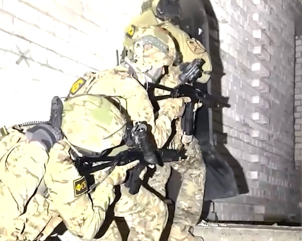 ФСБ предотвратила теракт на нефтехимическом заводе в Нижегородской области: двое боевиков нейтрализованы | ФСБ пресекла попытку теракта в Нижегородской области