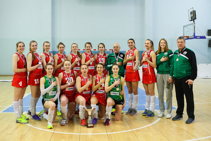 «Уралочка» вернула себе почетный титул!