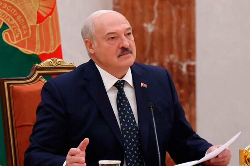 США и Беларусь на пороге "масштабной сделки": "Лукашенко готов освободить политзаключённых в обмен на ослабление санкций!" | NYT: США и Беларусь готовят “масштабную сделку“ по ослаблению санкций и снижению влияния России